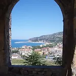 Hotel Luigiane 2*
