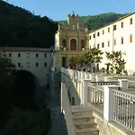 Luigiane Hotel 2*